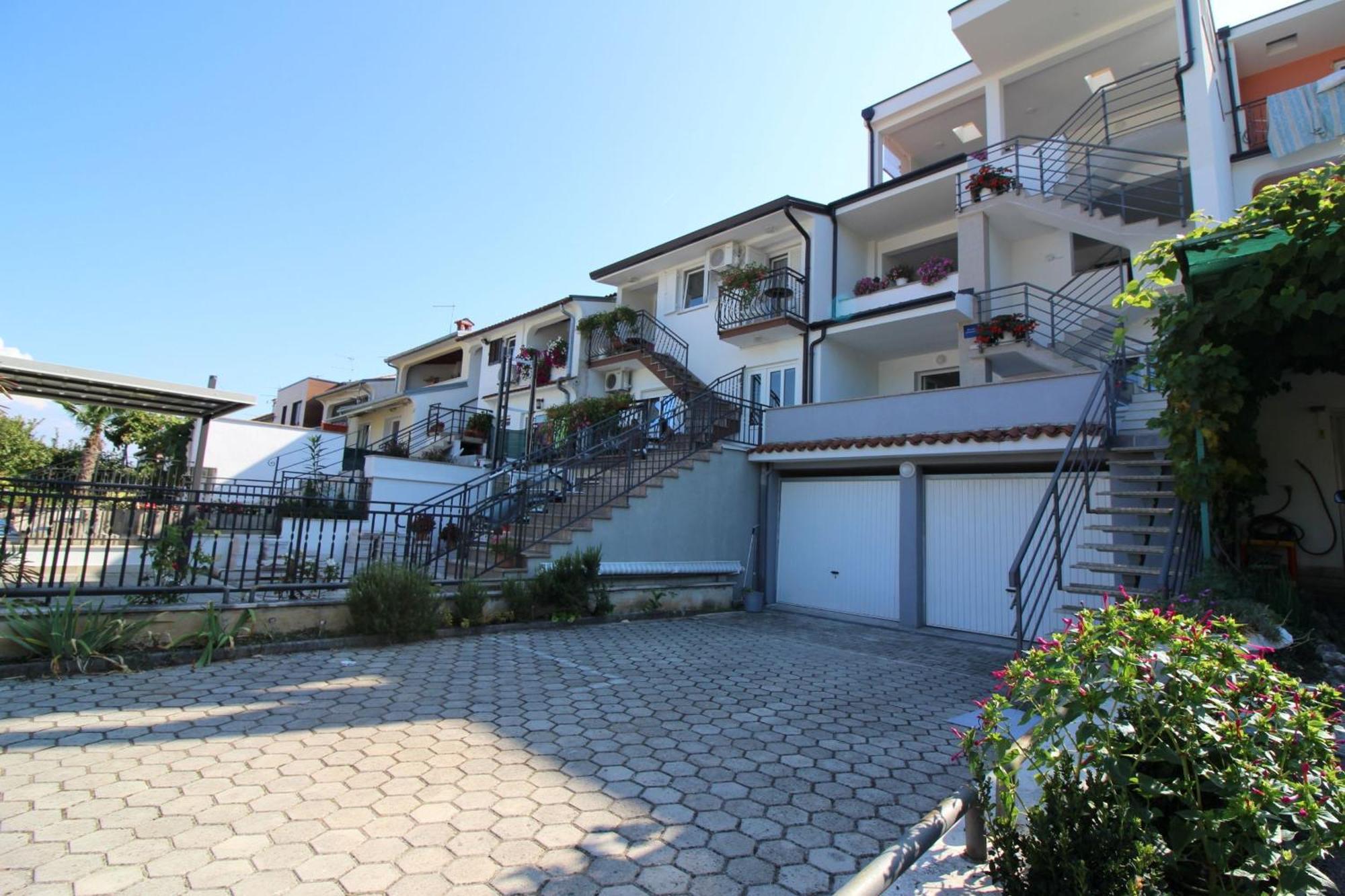 Marica 4 In Strandnaehe Mit Parkplatz Apartment Poreč